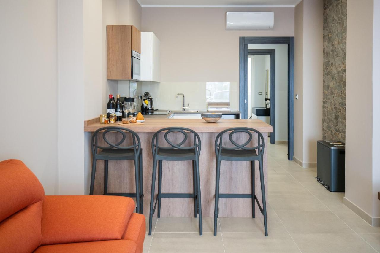 Iitana Luxury Apartment - Fronte Mare Con Vasca Idromassaggio CTA Exterior foto